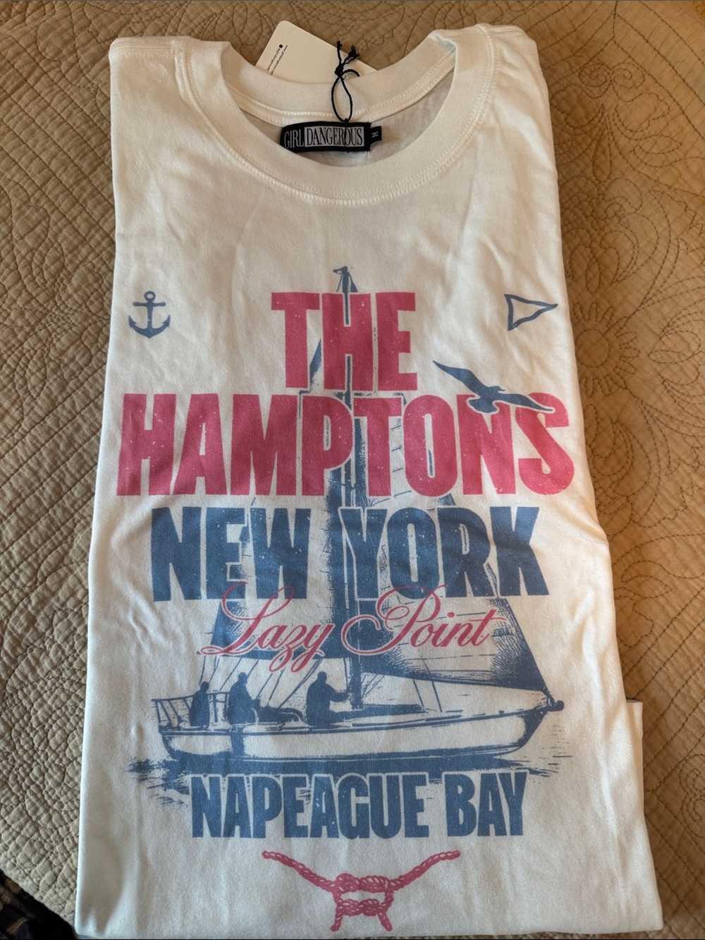 Girl Dangerous The Hamptons New York Graphic Tee - White/Pink/Blue